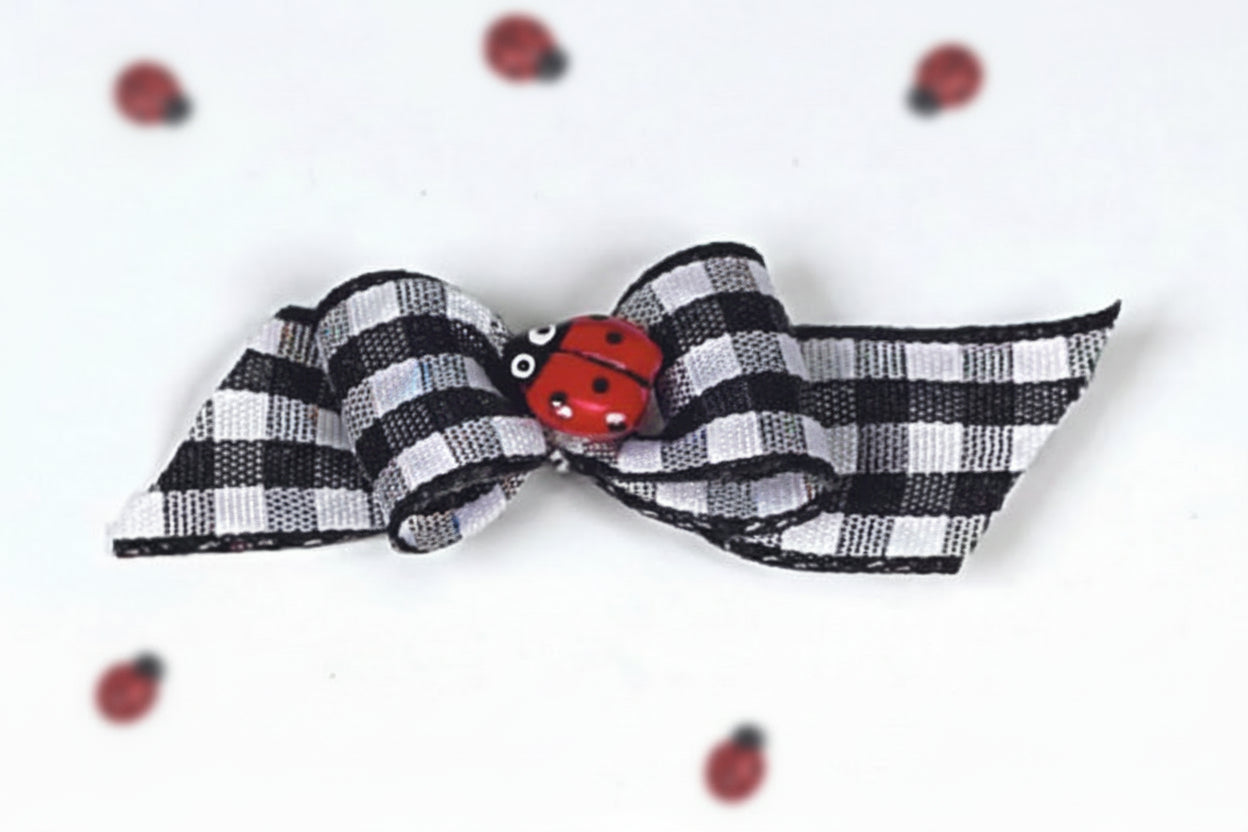 gingham starched show bow for dogs with ladybug