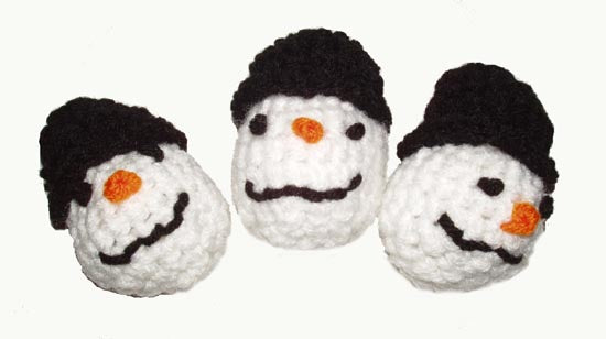 Cat Toy- Hand Crocheted Snowman with Natural Catnip-USA made - A Pet's World