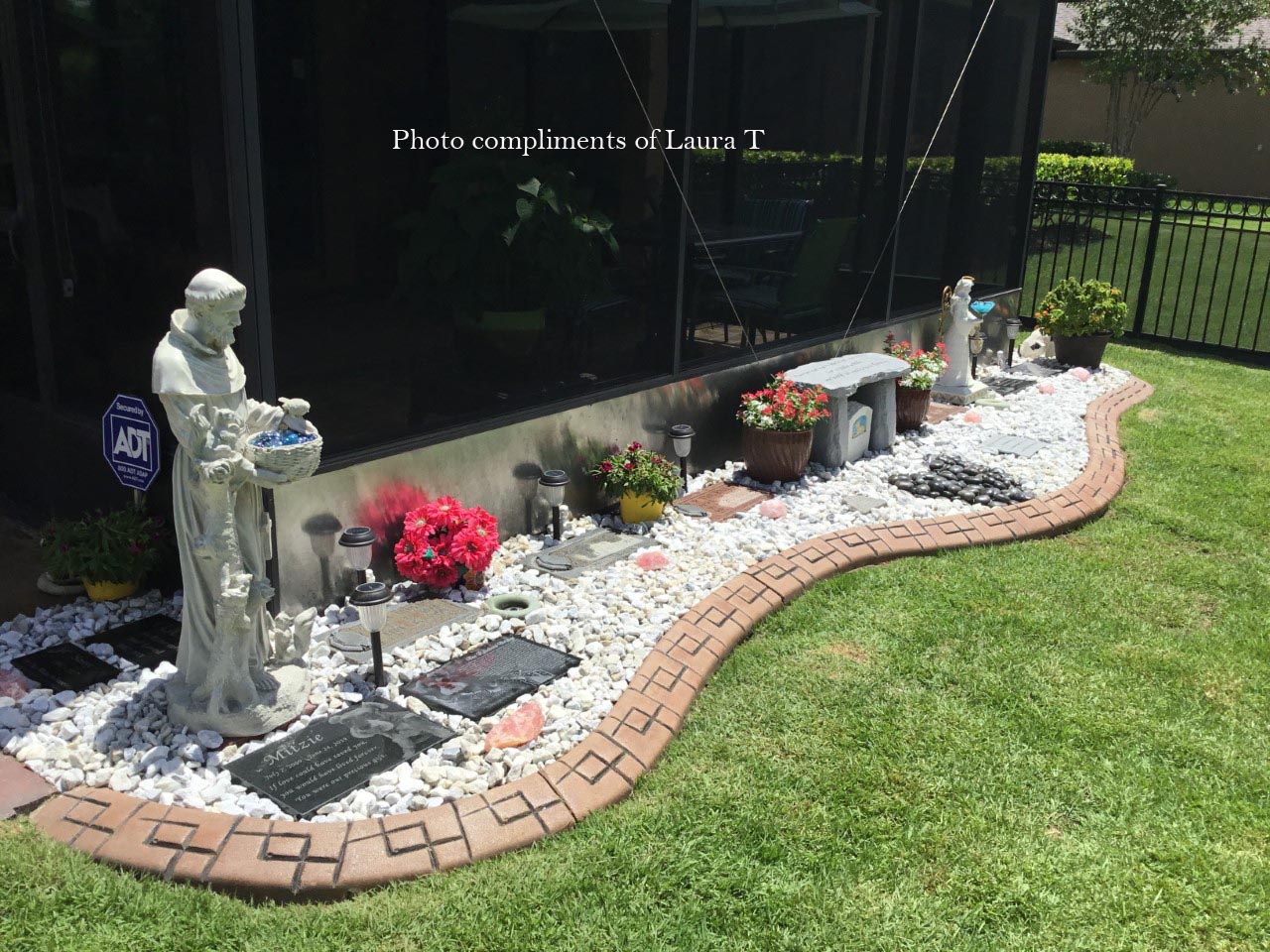 Full Memorial Pet Garden from A Pet's World customer