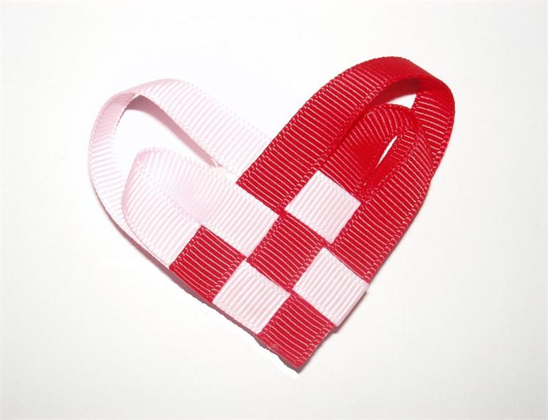 Enhancer-Woven Heart Slider - A Pet's World