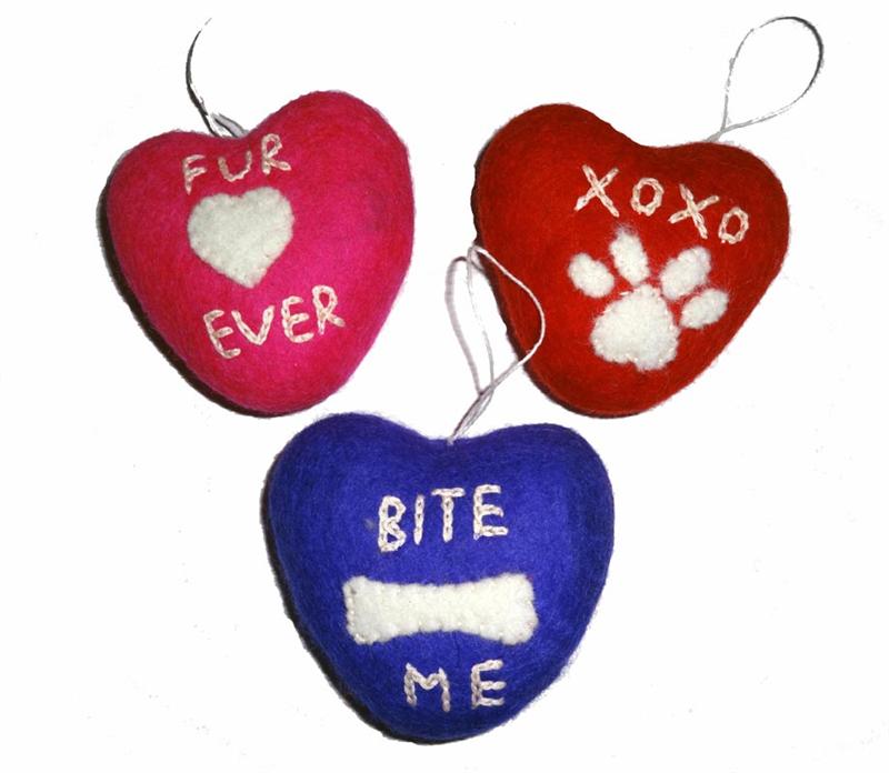 Dog Toy- 3 Heart Felt Squeaker Toys - A Pet's World